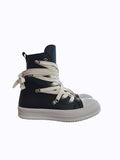 Sneakers CENSORED ganci e fori